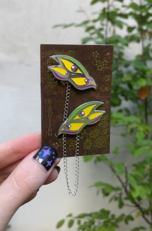 Bird Eyes – Glow in the Dark Collar Pin Set